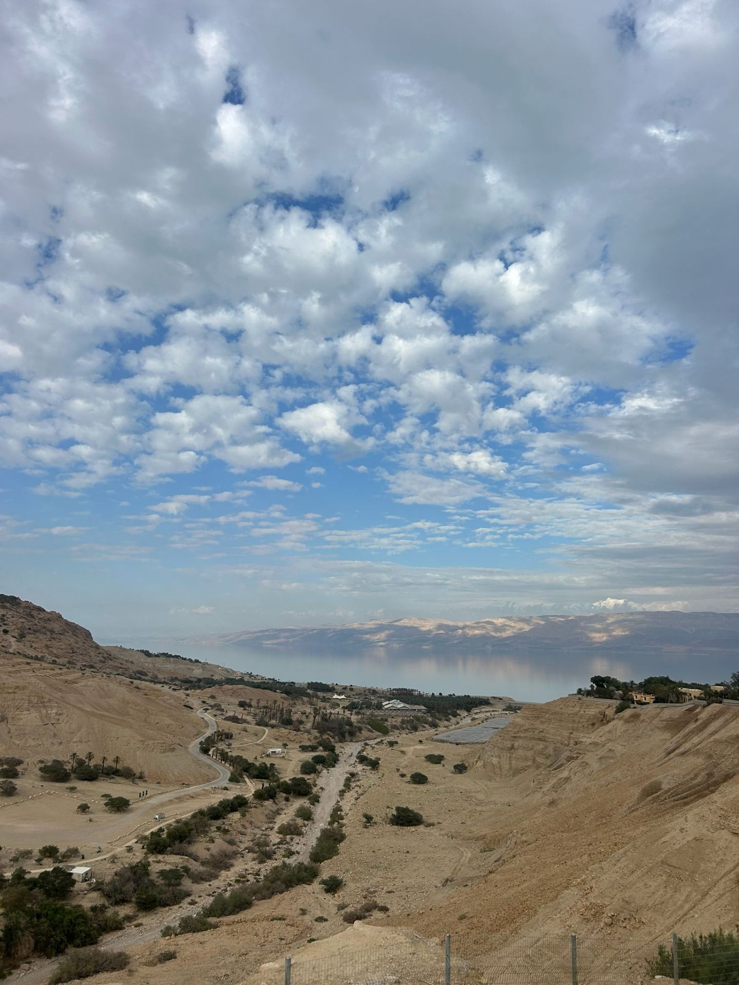 נוף ים המלח מעין גדי